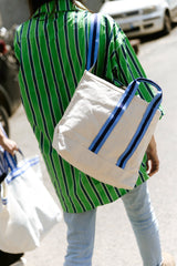 COLLEGE TOTE BAG / Library