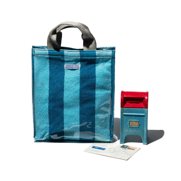 COVERED TOWEL DOCUMENT BAG