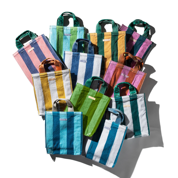 COVERED TOWEL DOCUMENT BAG