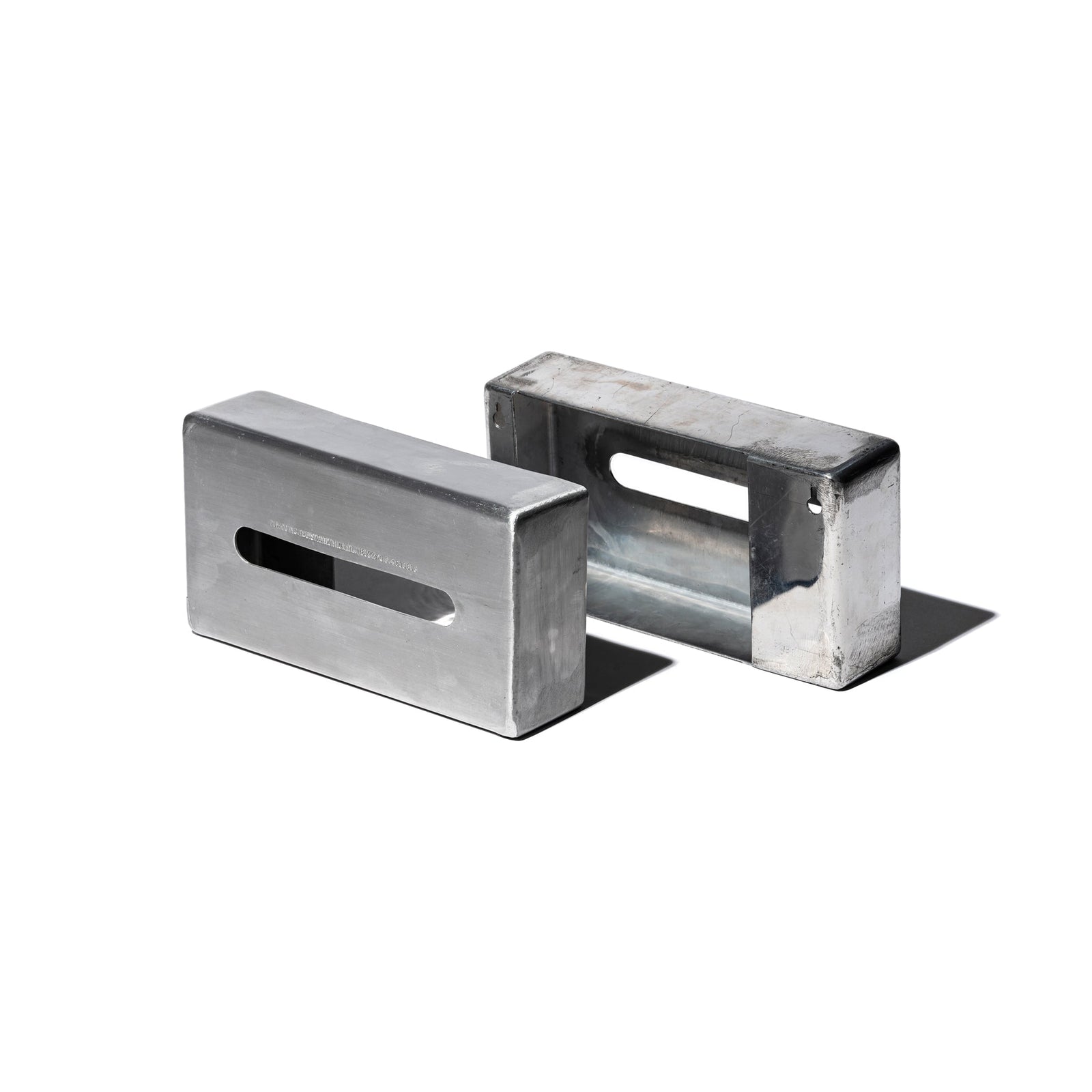 【美品】２個セット　PUEBCO ALUMINIUM TISSUE CASE Puebco Aluminum Tissue Case - Aluminum | Bathroom