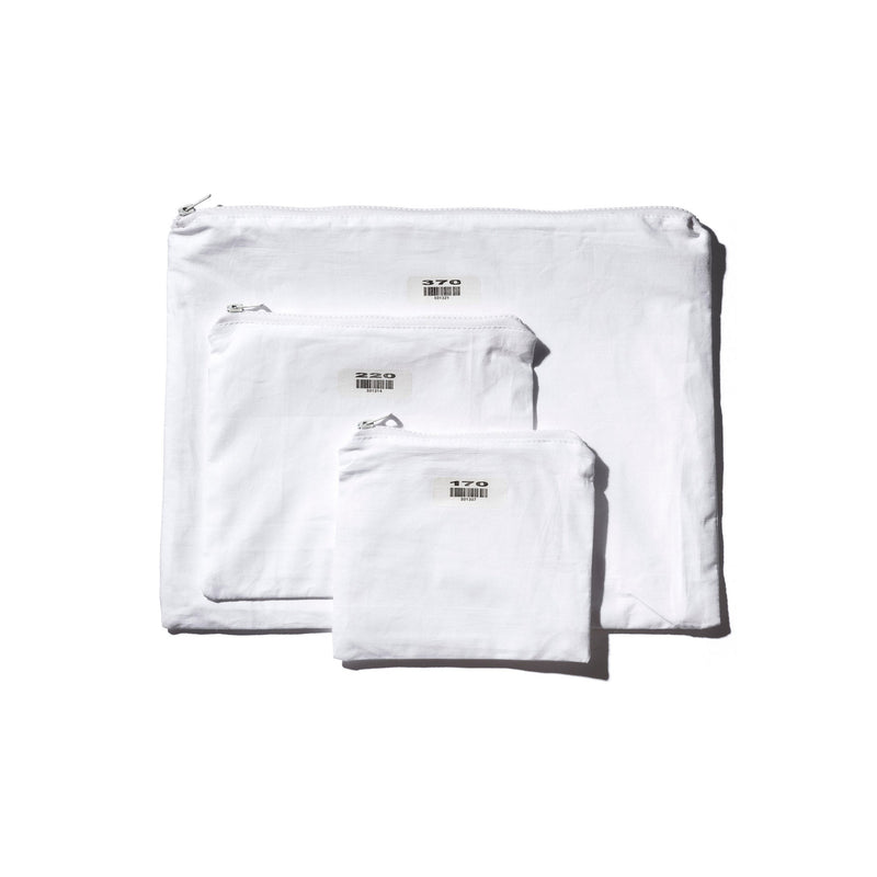 PLAIN POUCH / 370